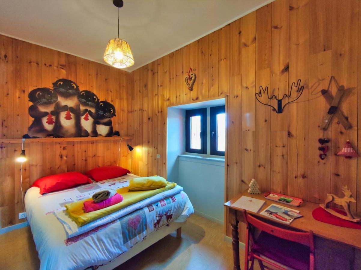 Le Sapin Rouge - Restaurant - Bar - Chambres D'Hotes Artigues  Luaran gambar